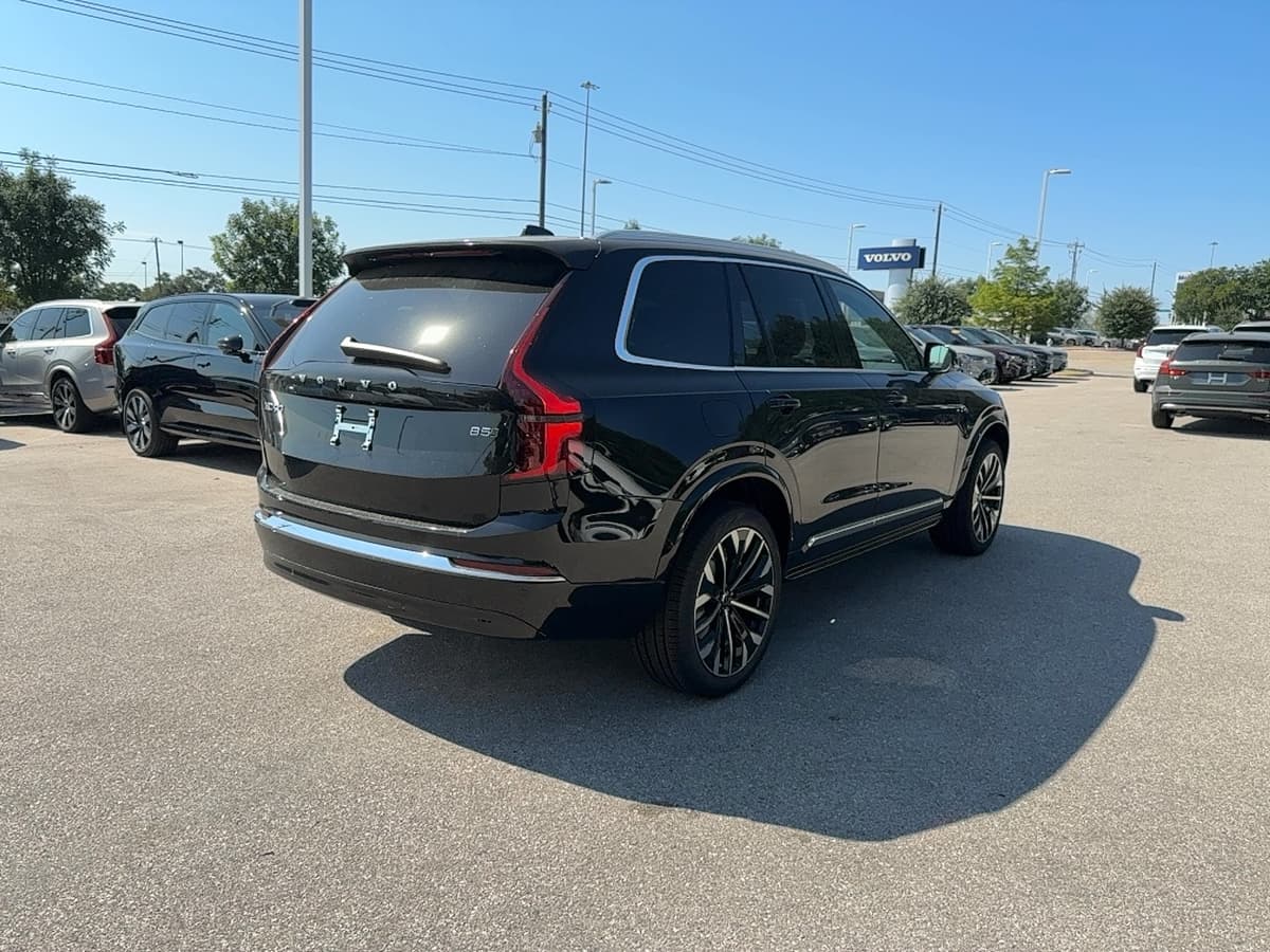 2026 Volvo XC90 - Image 6