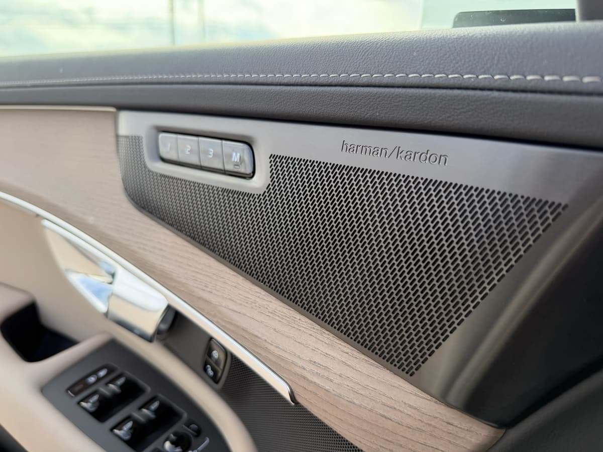 2026 Volvo XC90 - Image 19