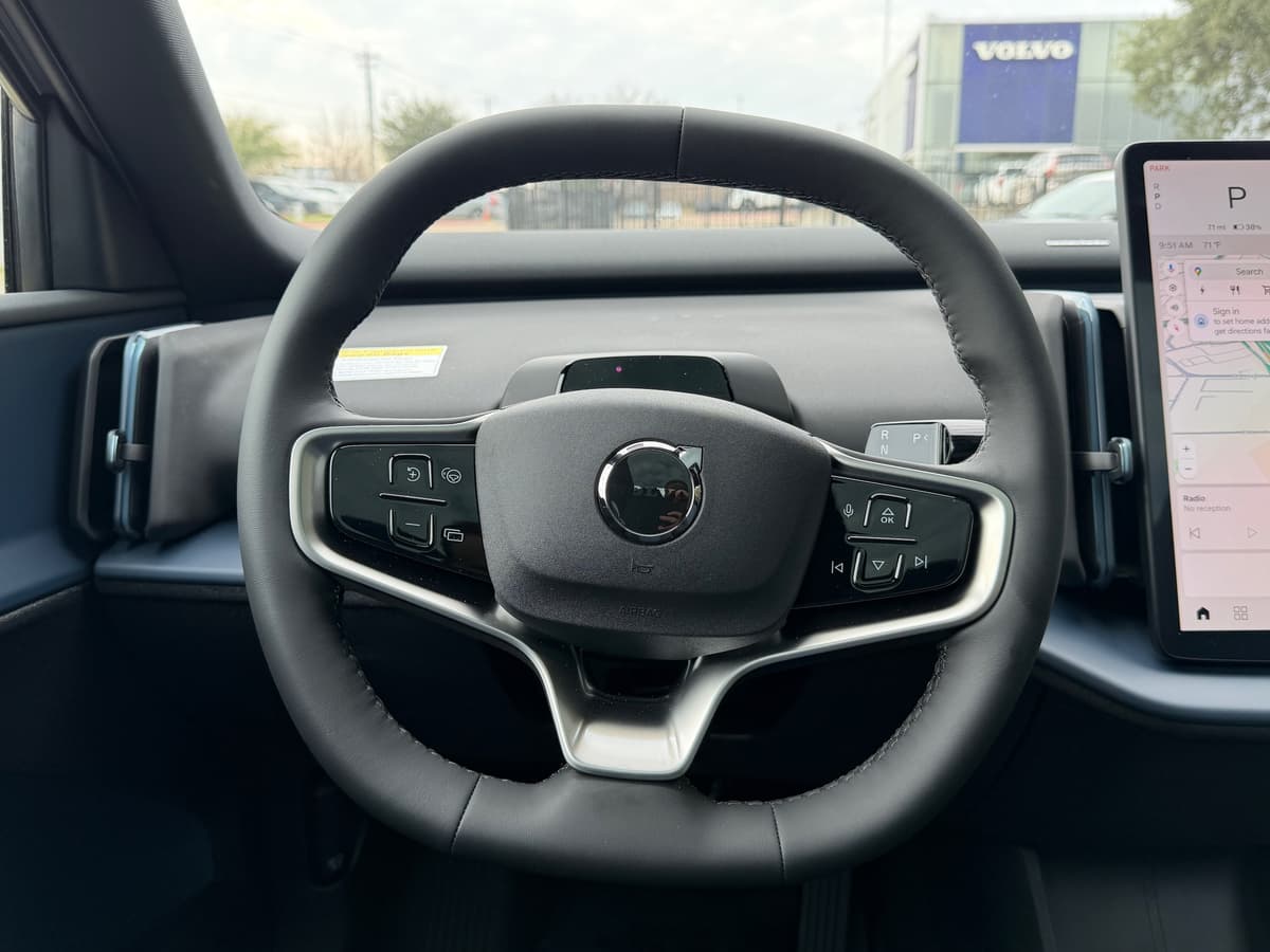 2026 Volvo EX30 Cross Country - Image 14