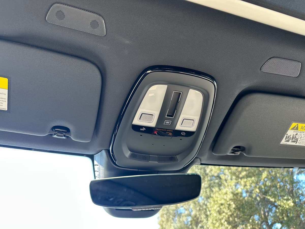 2026 Volvo XC60 - Image 15