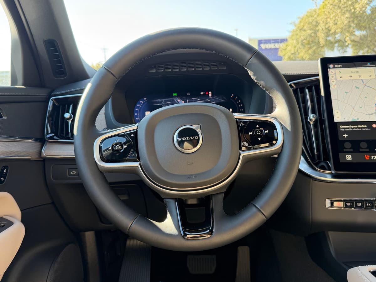 2026 Volvo XC90 - Image 14