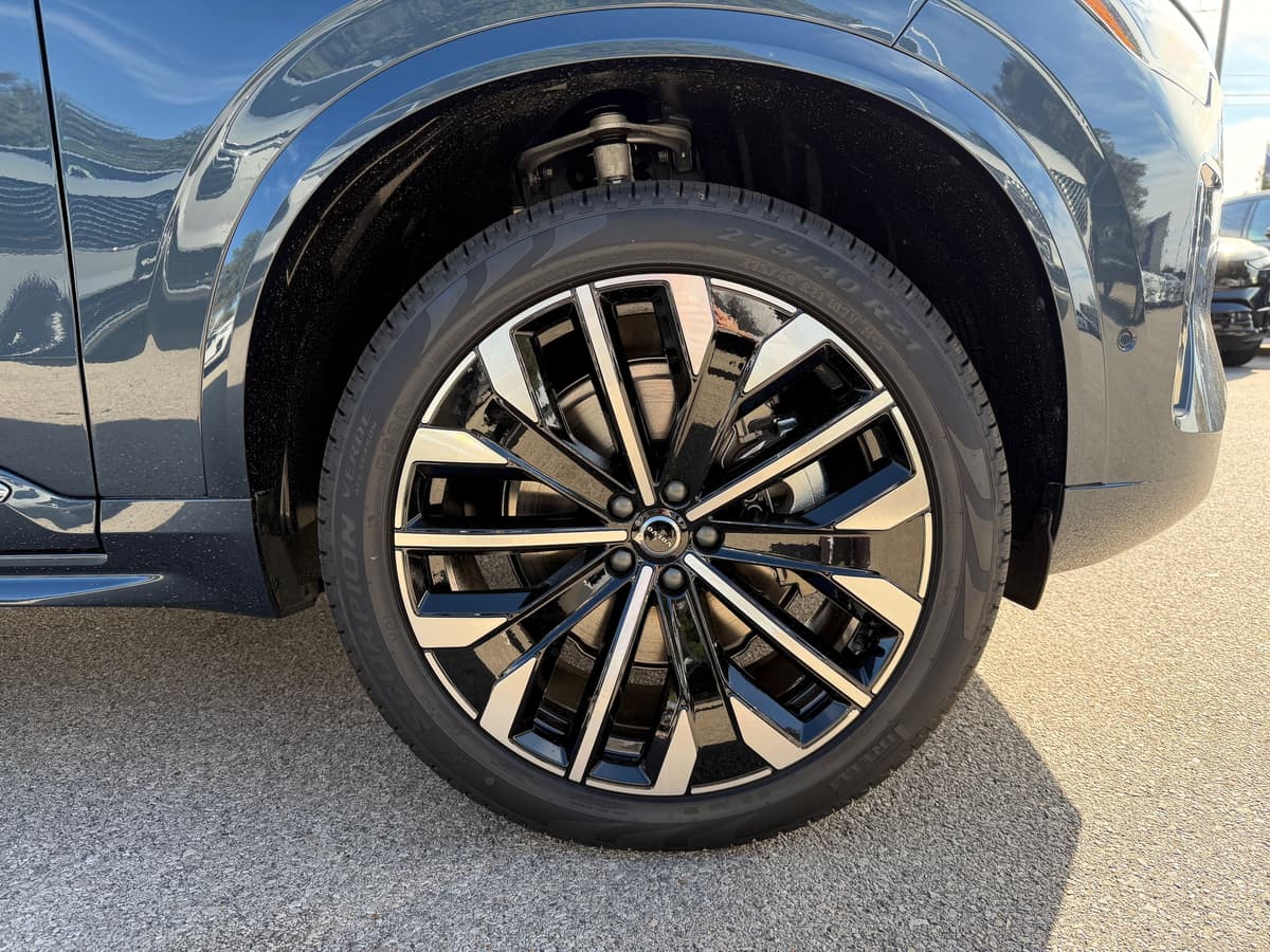 2026 Volvo XC90 - Image 7