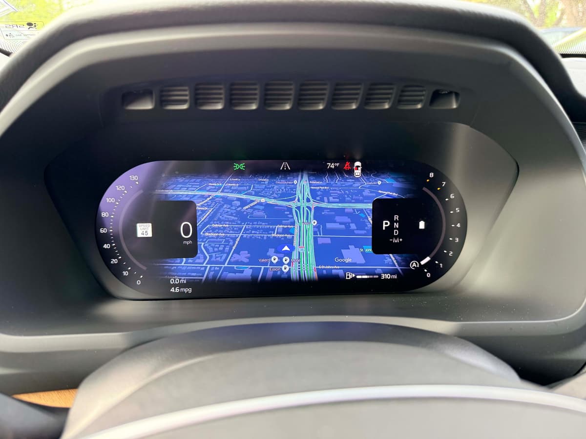 2025 Volvo XC90 - Image 22