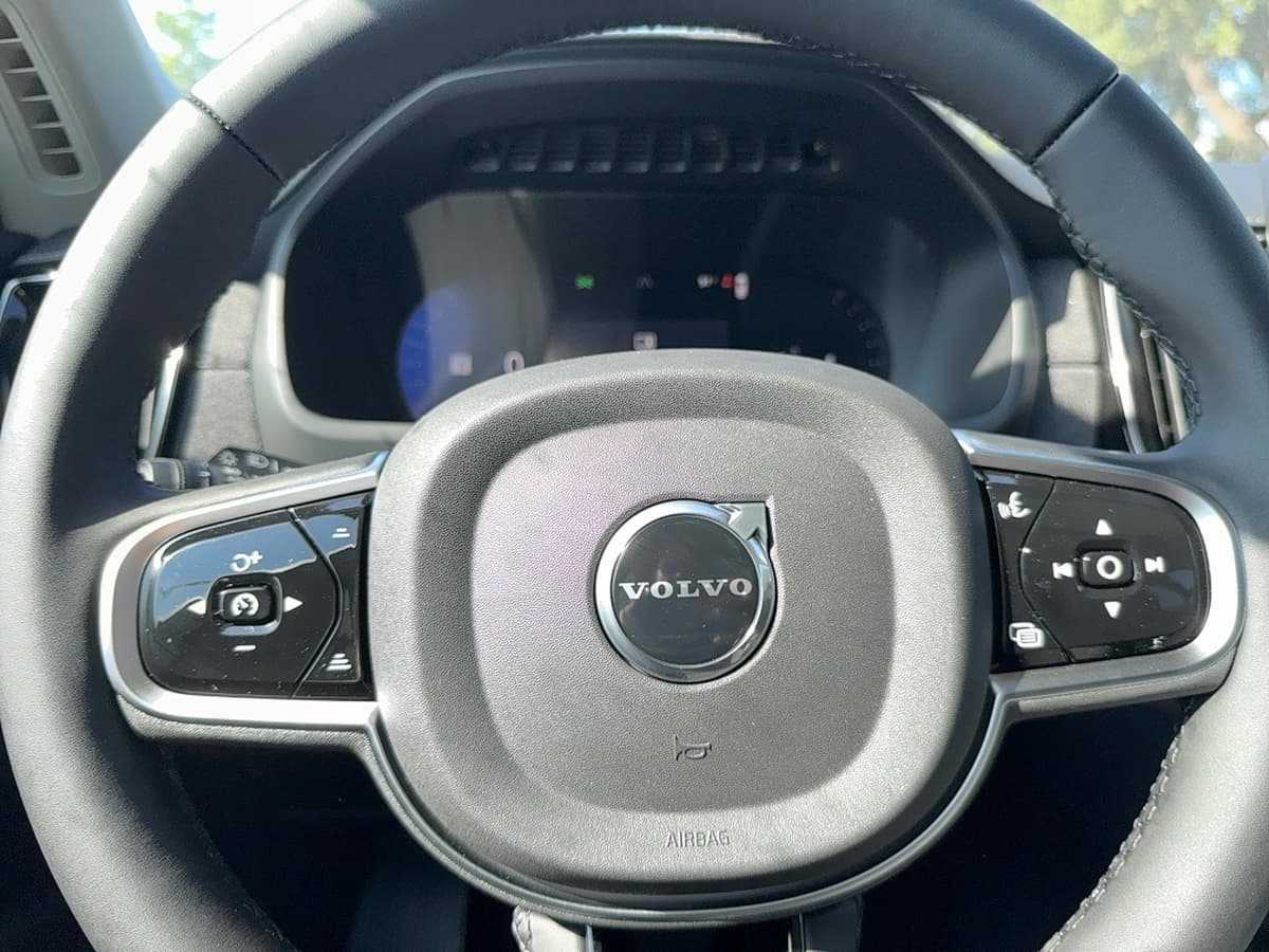 2026 Volvo XC90 - Image 20