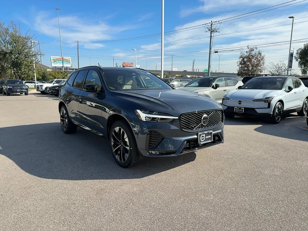 2026 Volvo XC60 - Image 8