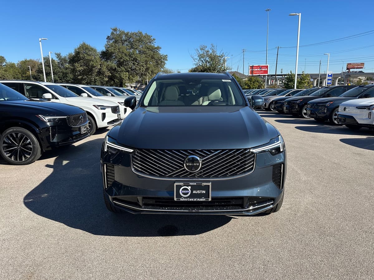 2026 Volvo XC90 - Image 6