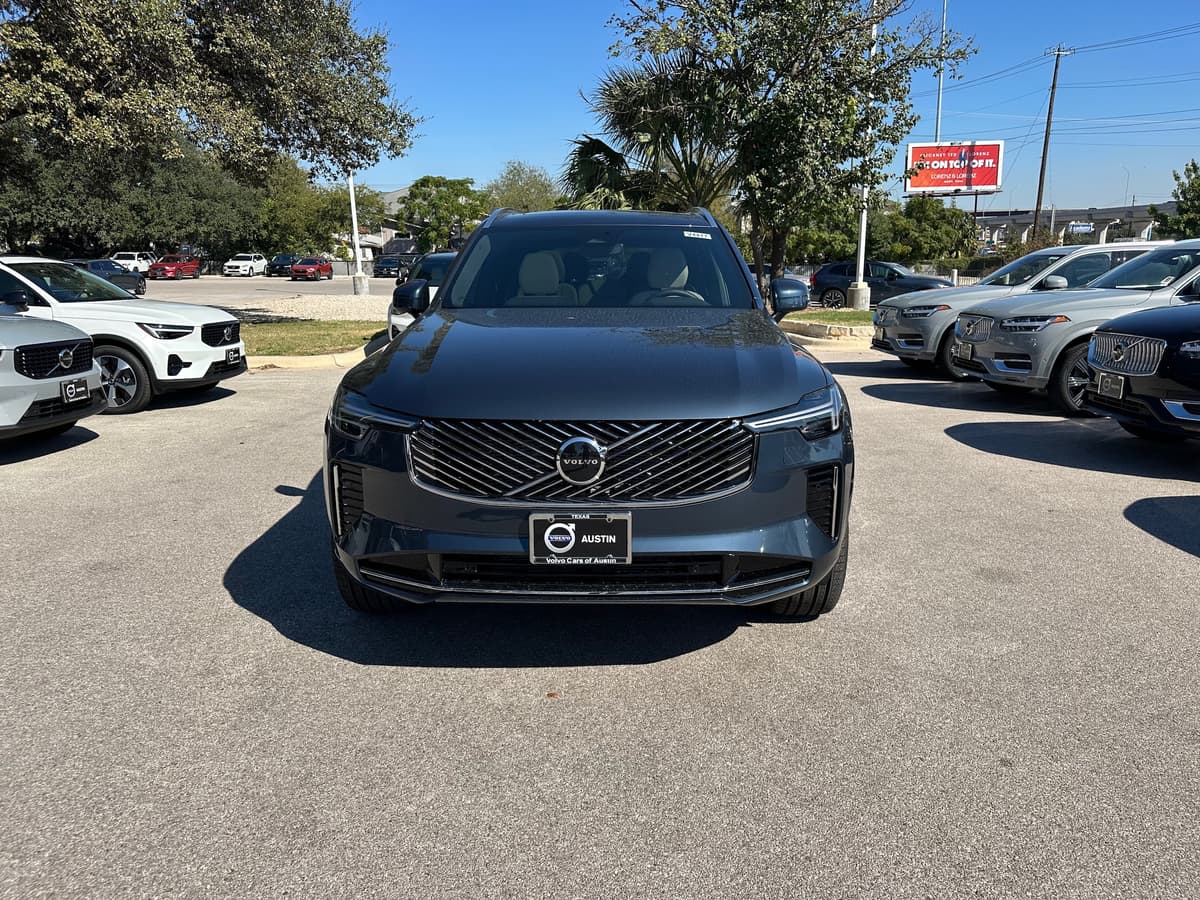 2026 Volvo XC90 - Image 6