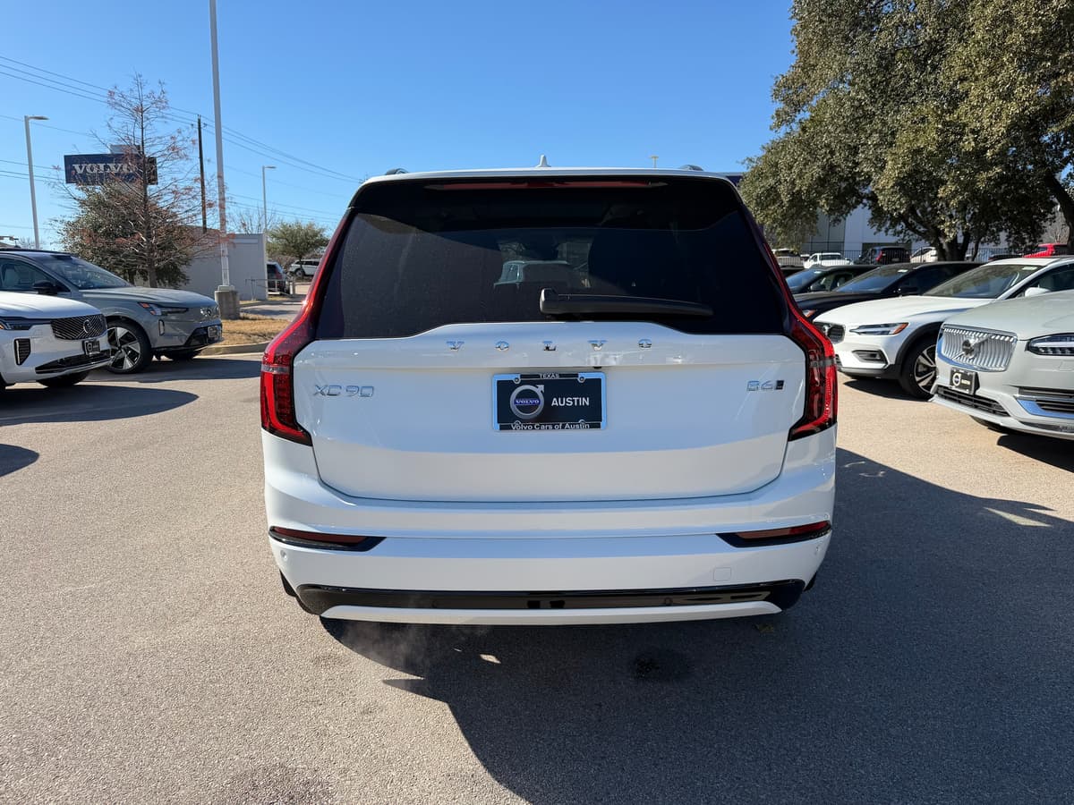 2026 Volvo XC90 - Image 5