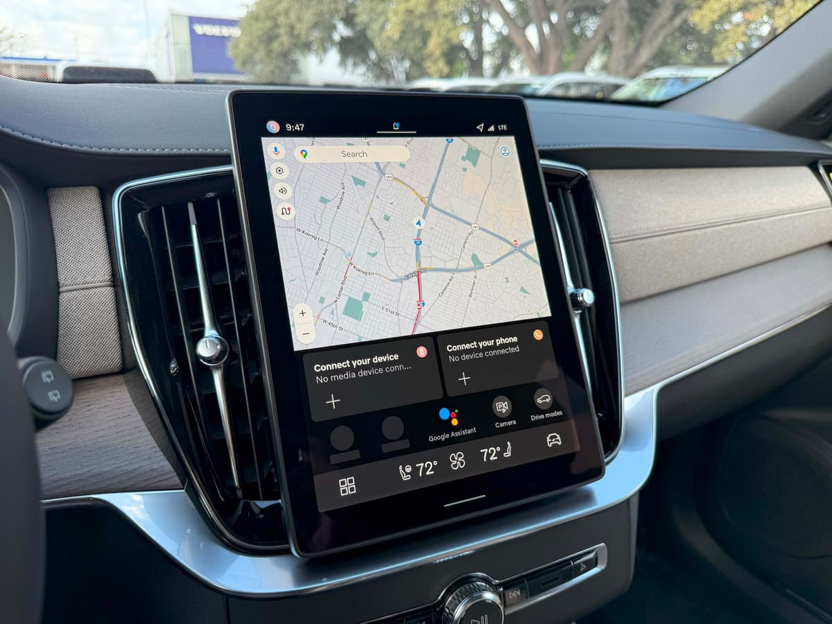 2026 Volvo XC90 - Image 23