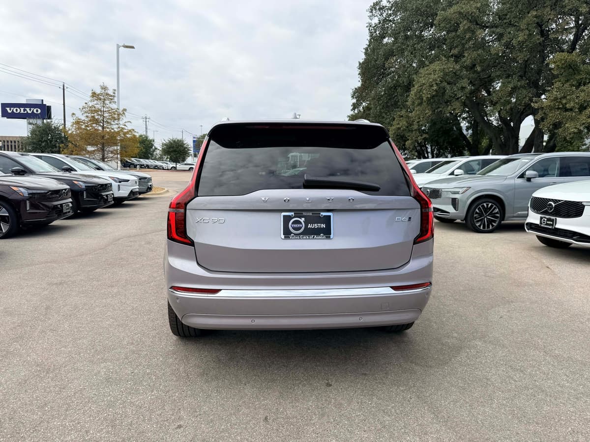 2026 Volvo XC90 - Image 5