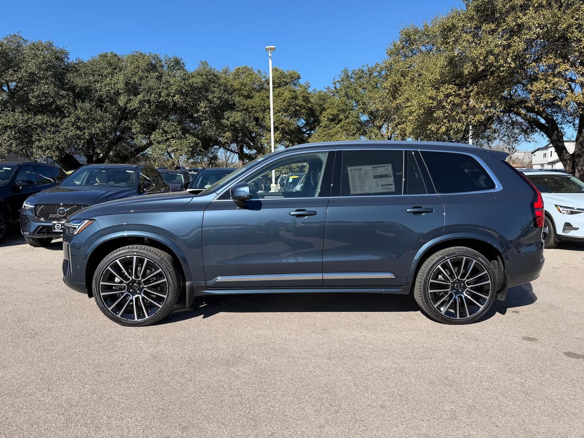 2026 Volvo XC90 - Image 3