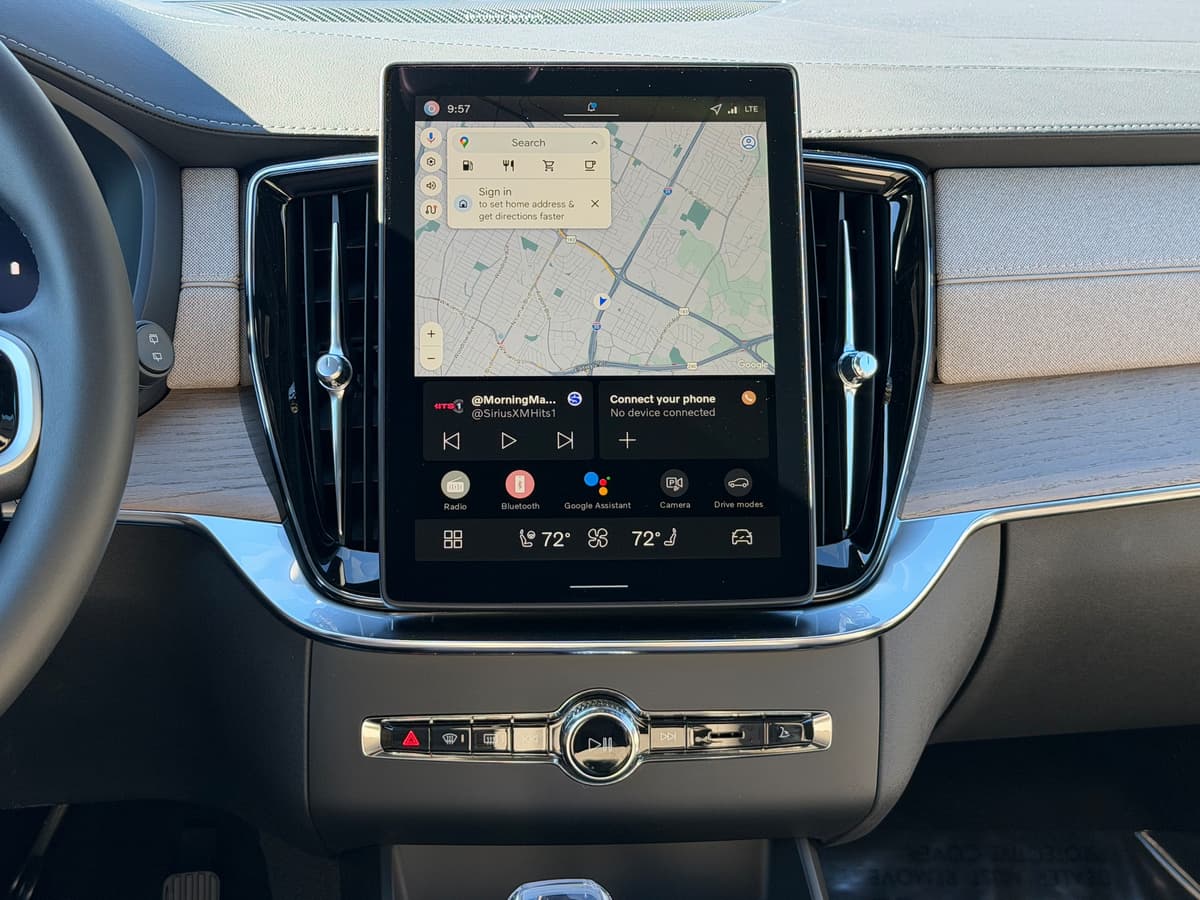 2026 Volvo XC90 - Image 13