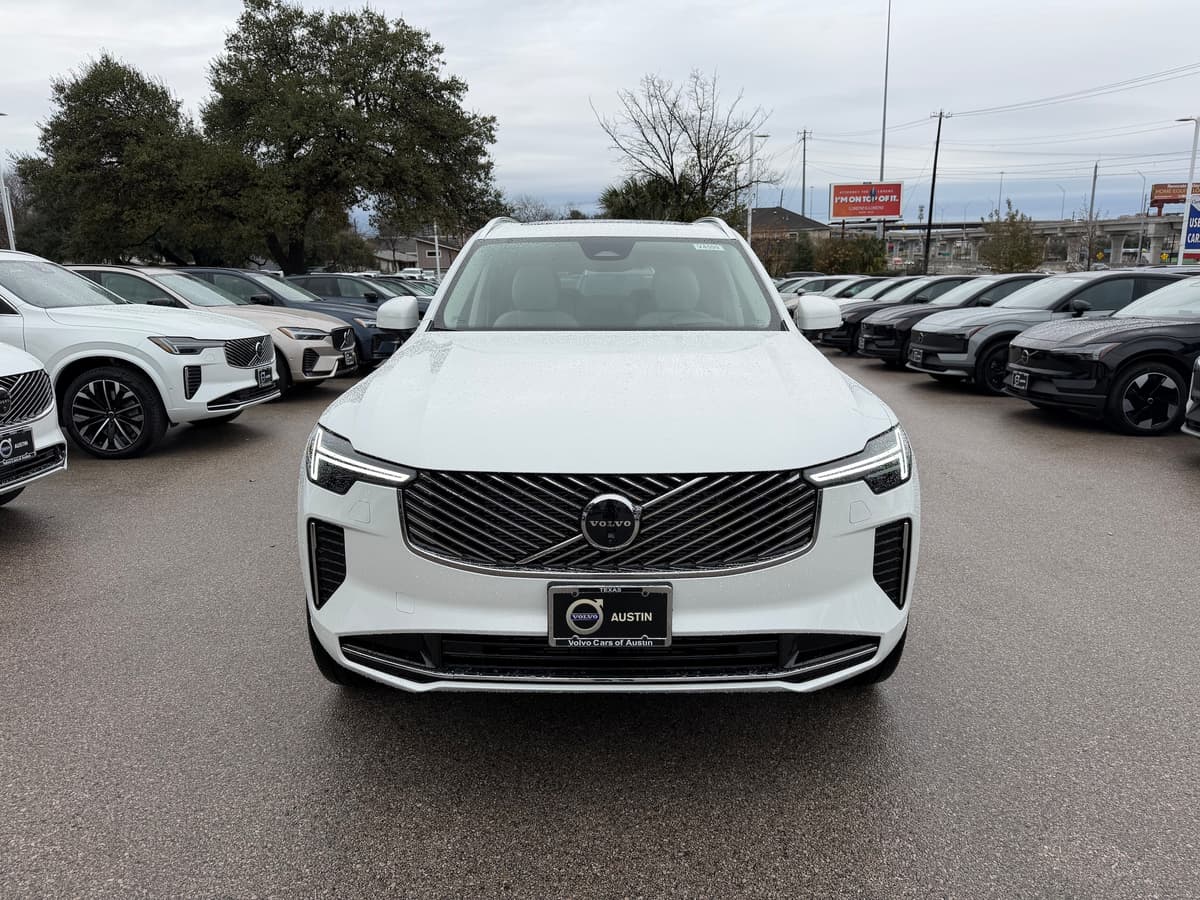 2026 Volvo XC90 - Image 6