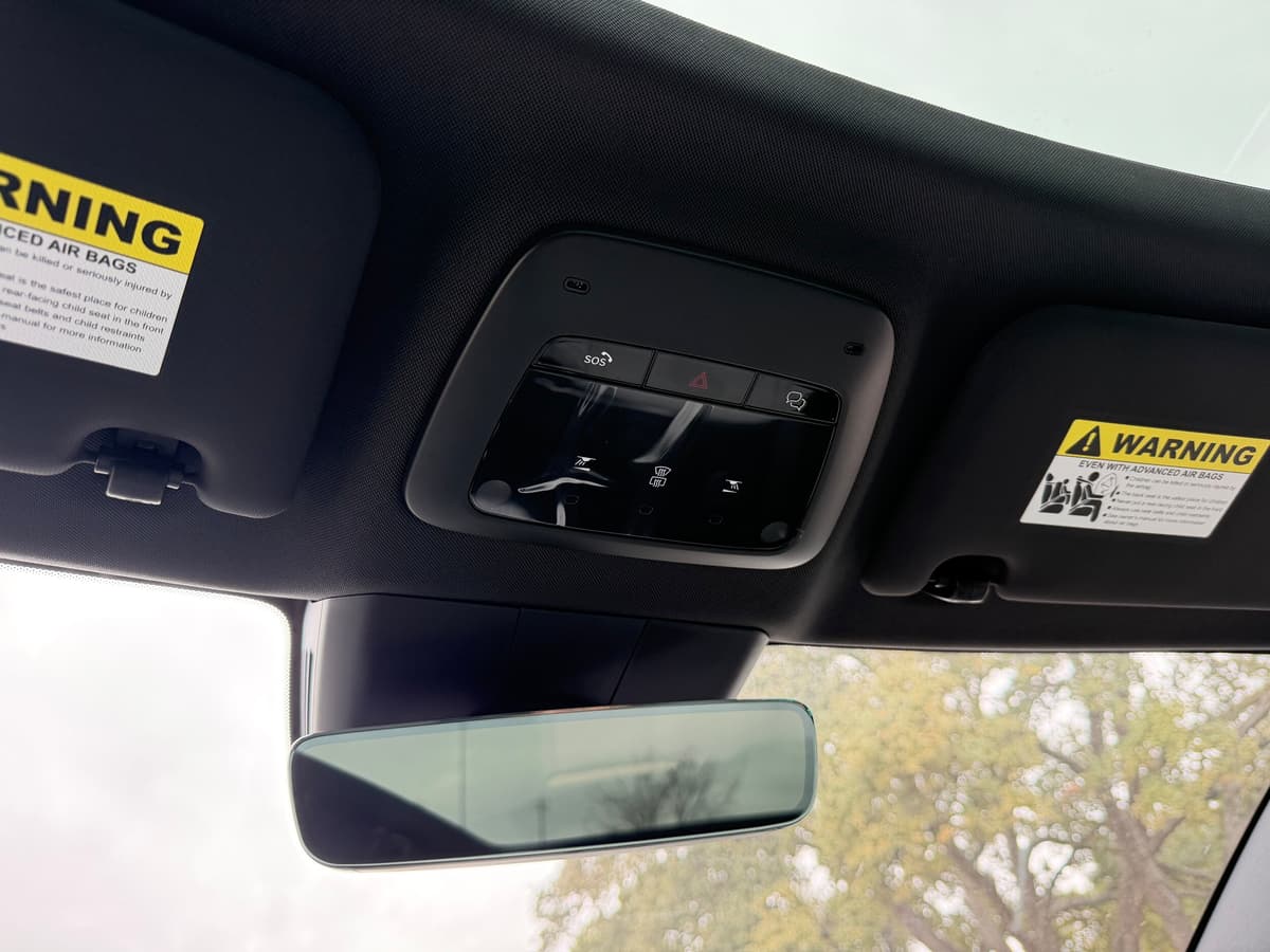 2026 Volvo EX30 Cross Country - Image 16