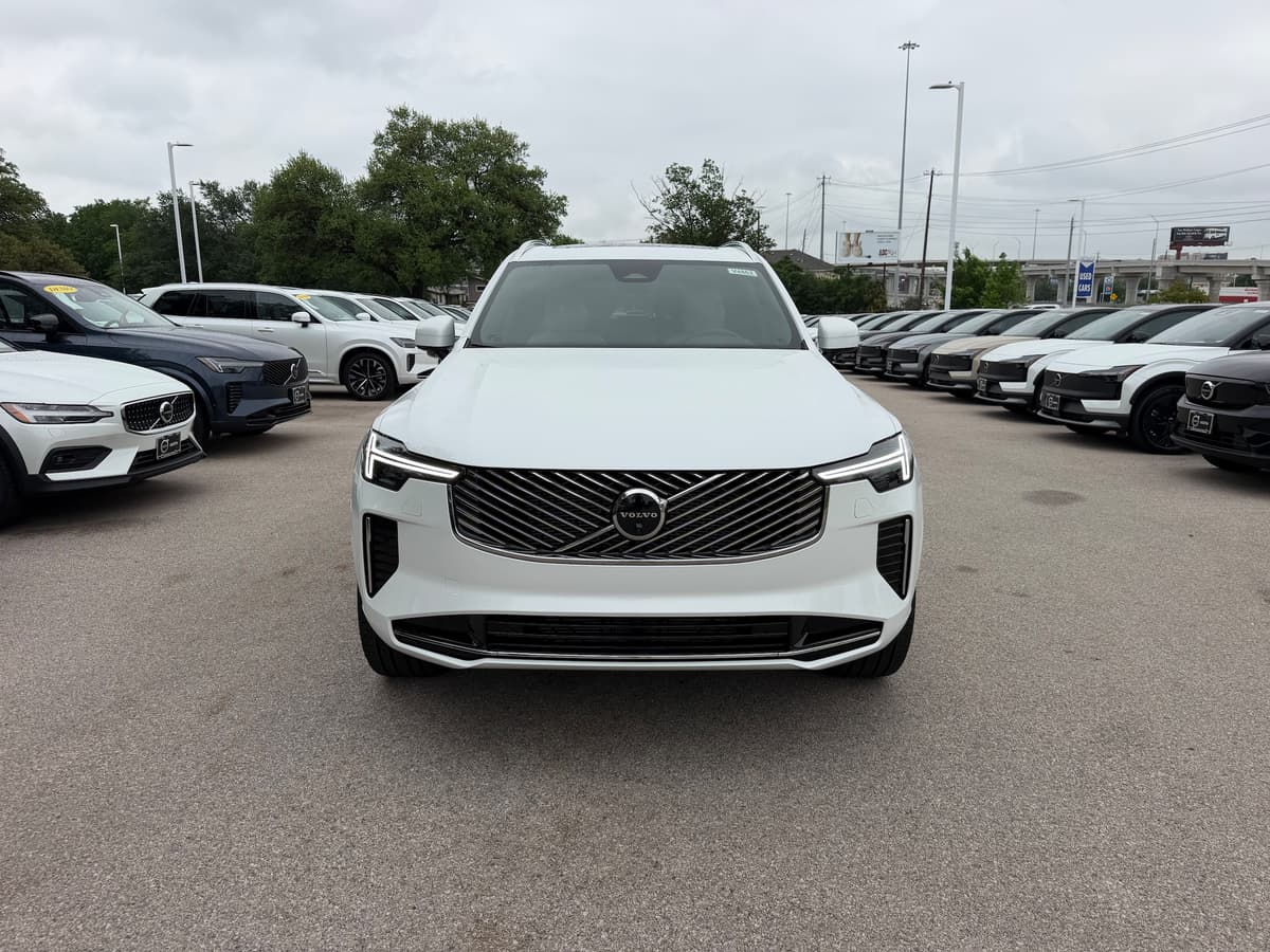 2026 Volvo XC90 - Image 6