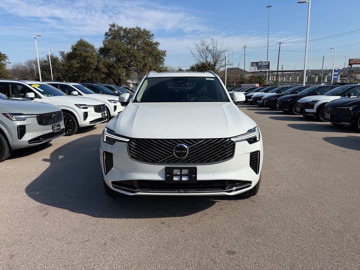 2026 Volvo XC90 - Image 6