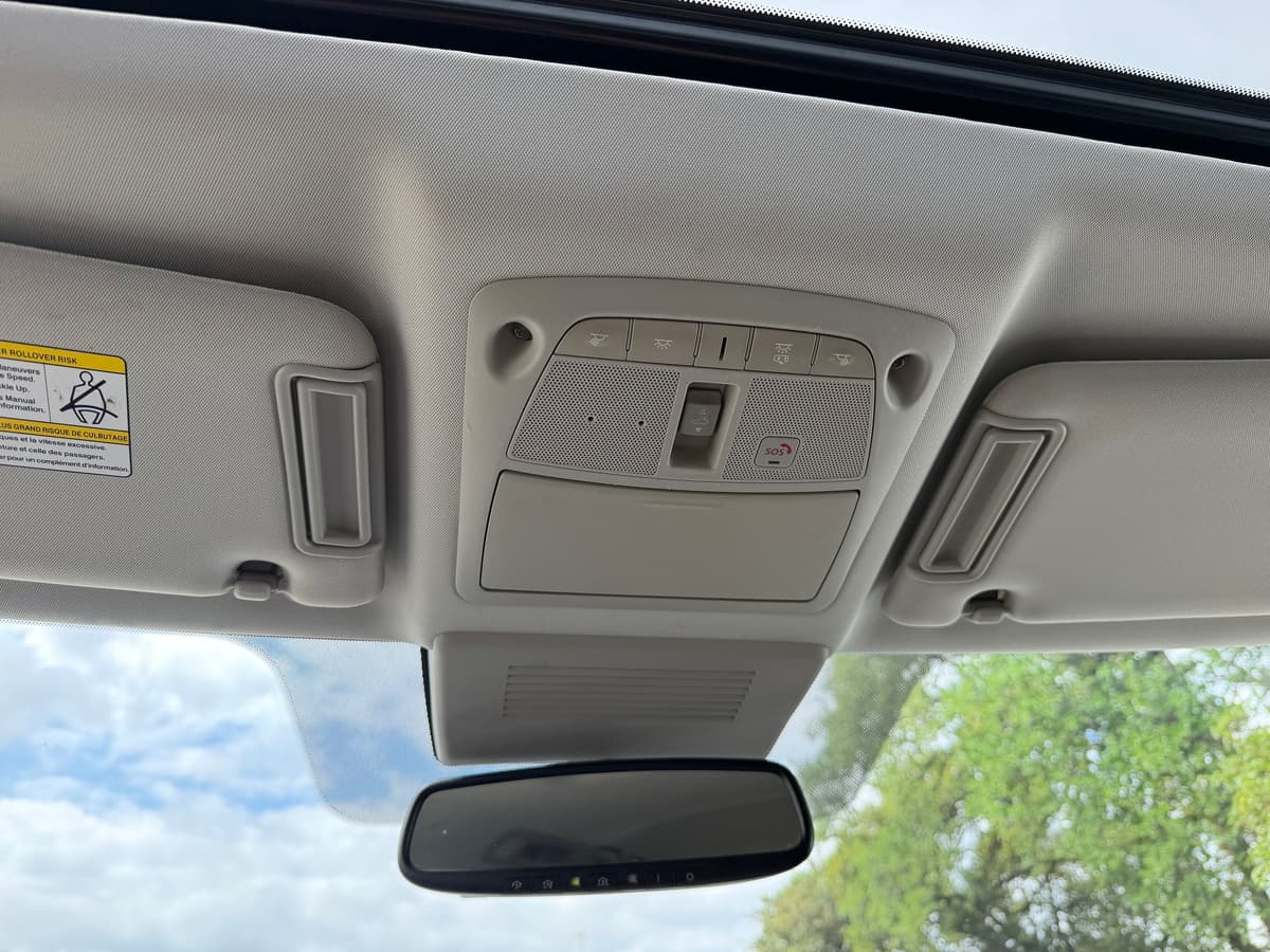 2019 INFINITI QX80 - Image 19