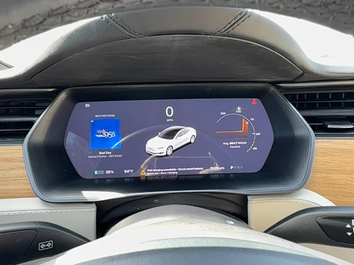 2020 Tesla Model S - Image 19