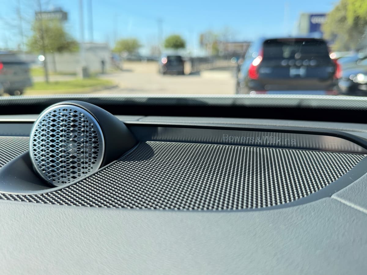 2026 Volvo XC90 - Image 16