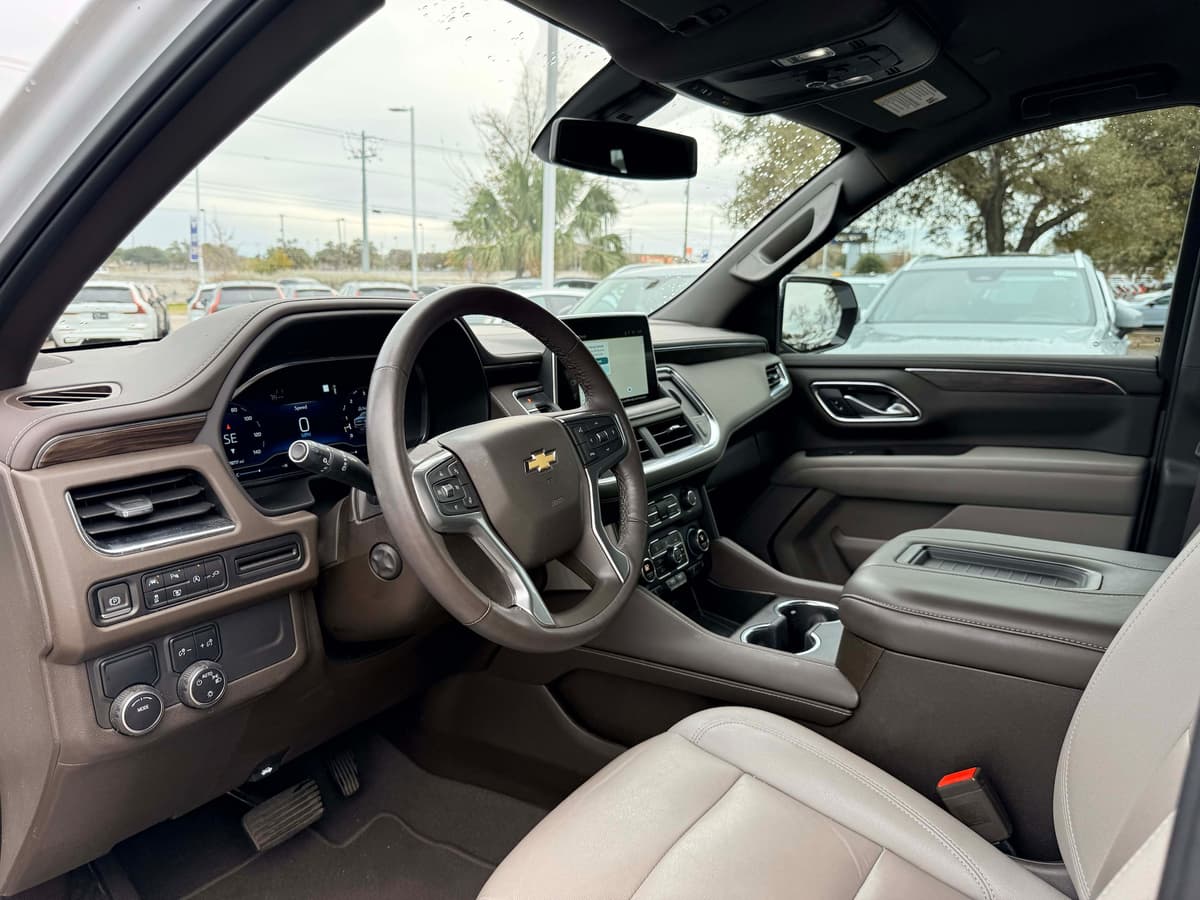 2022 Chevrolet Tahoe - Image 10