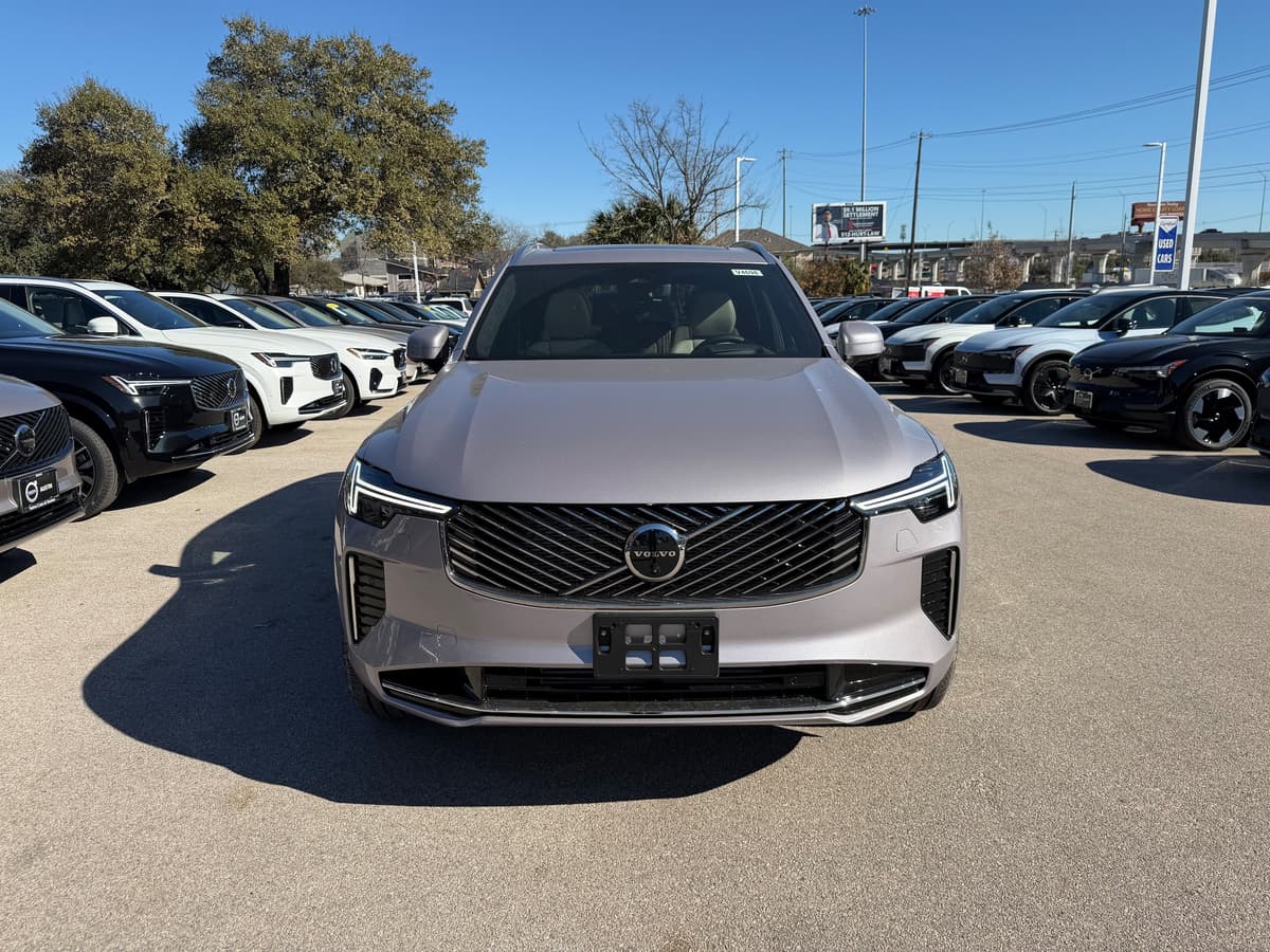 2026 Volvo XC90 plug-in hybrid - Image 5