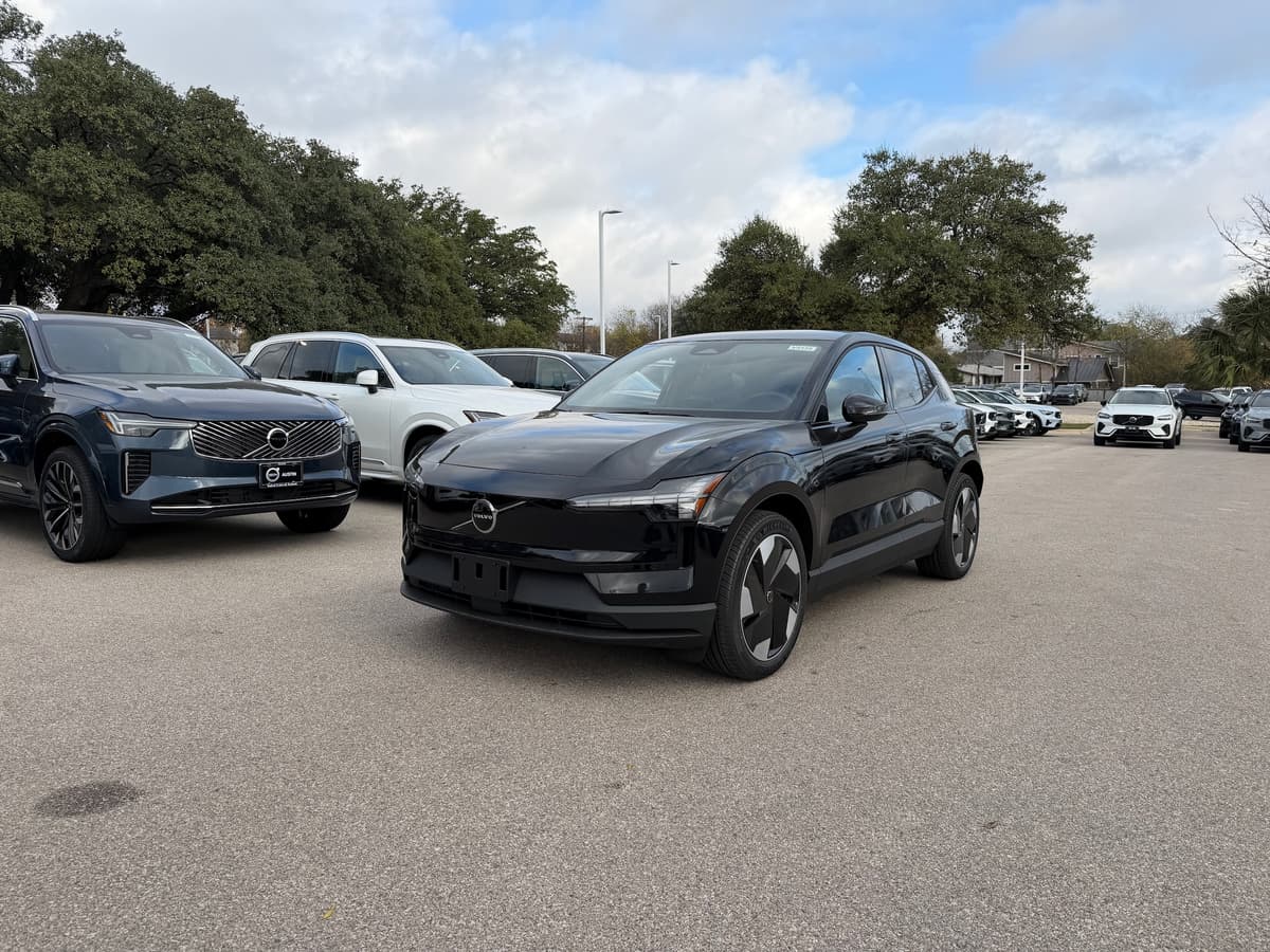 2026 Volvo EX30 - Image 2