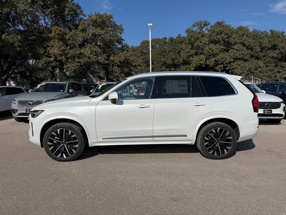 2026 Volvo XC90 - Image 3