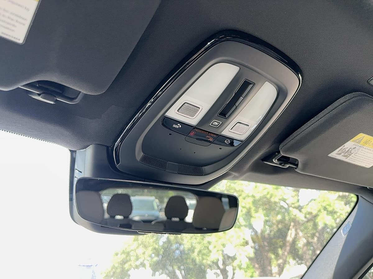 2026 Volvo XC90 - Image 24