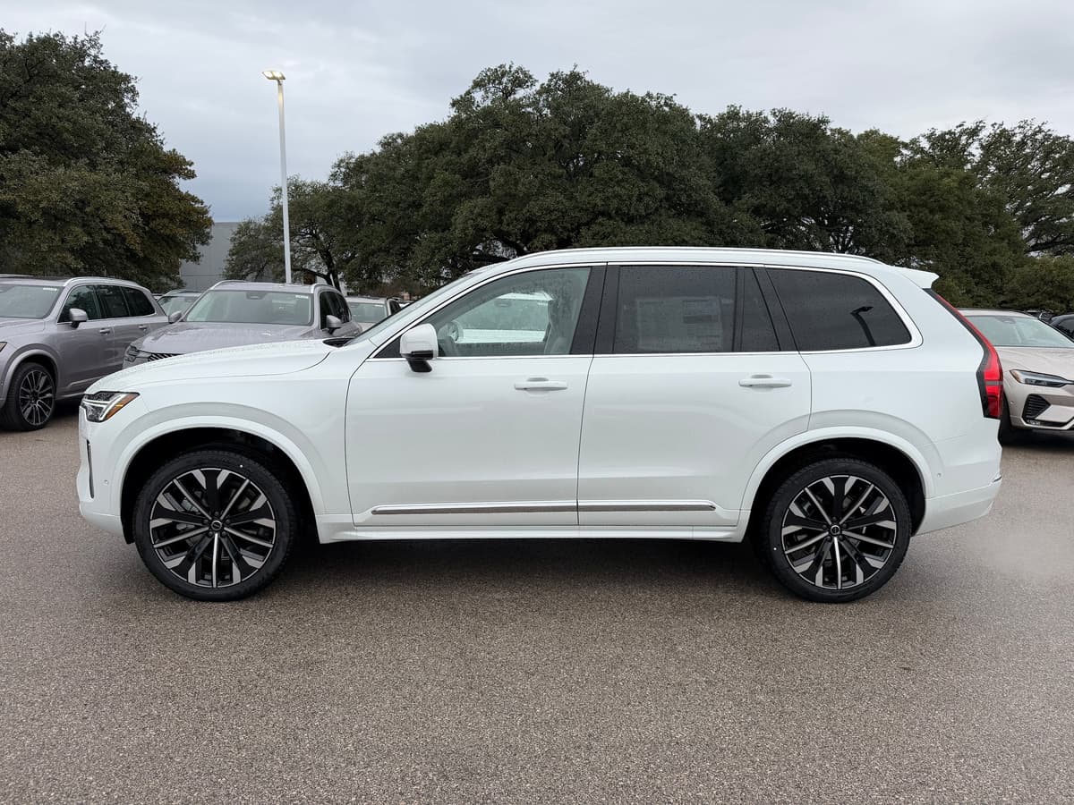 2026 Volvo XC90 - Image 3