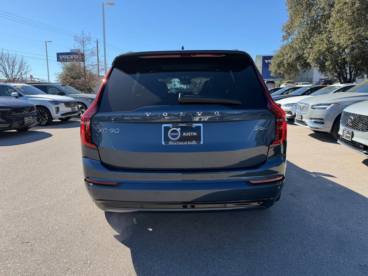 2026 Volvo XC90 - Image 5
