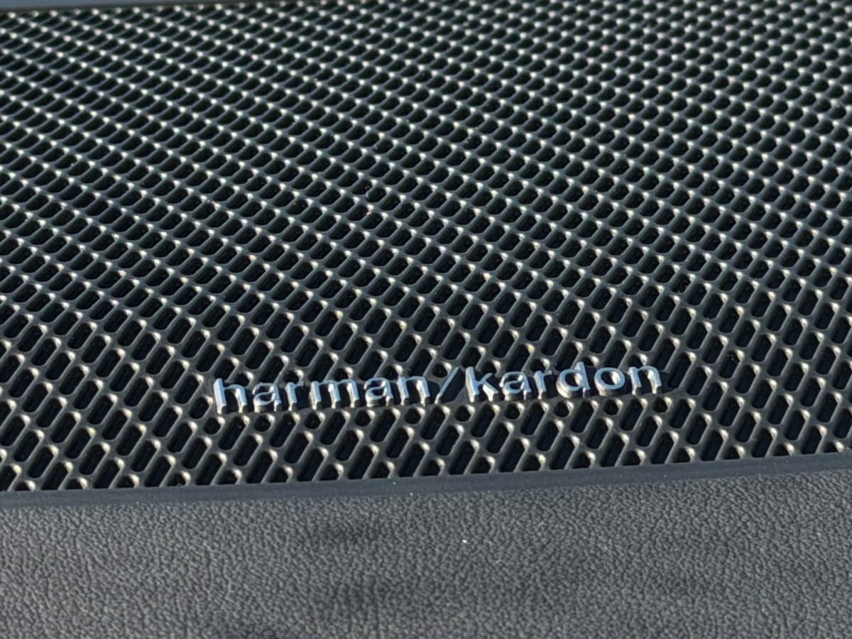 2026 Volvo XC90 plug-in hybrid - Image 16