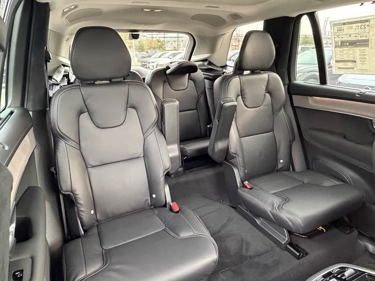 2026 Volvo XC90 - Image 10