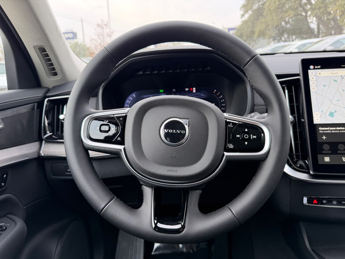 2026 Volvo XC90 - Image 15