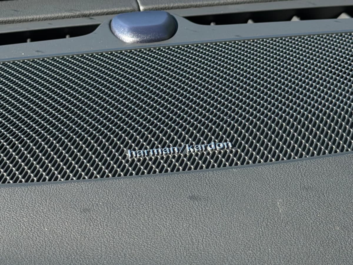 2026 Volvo XC90 - Image 16