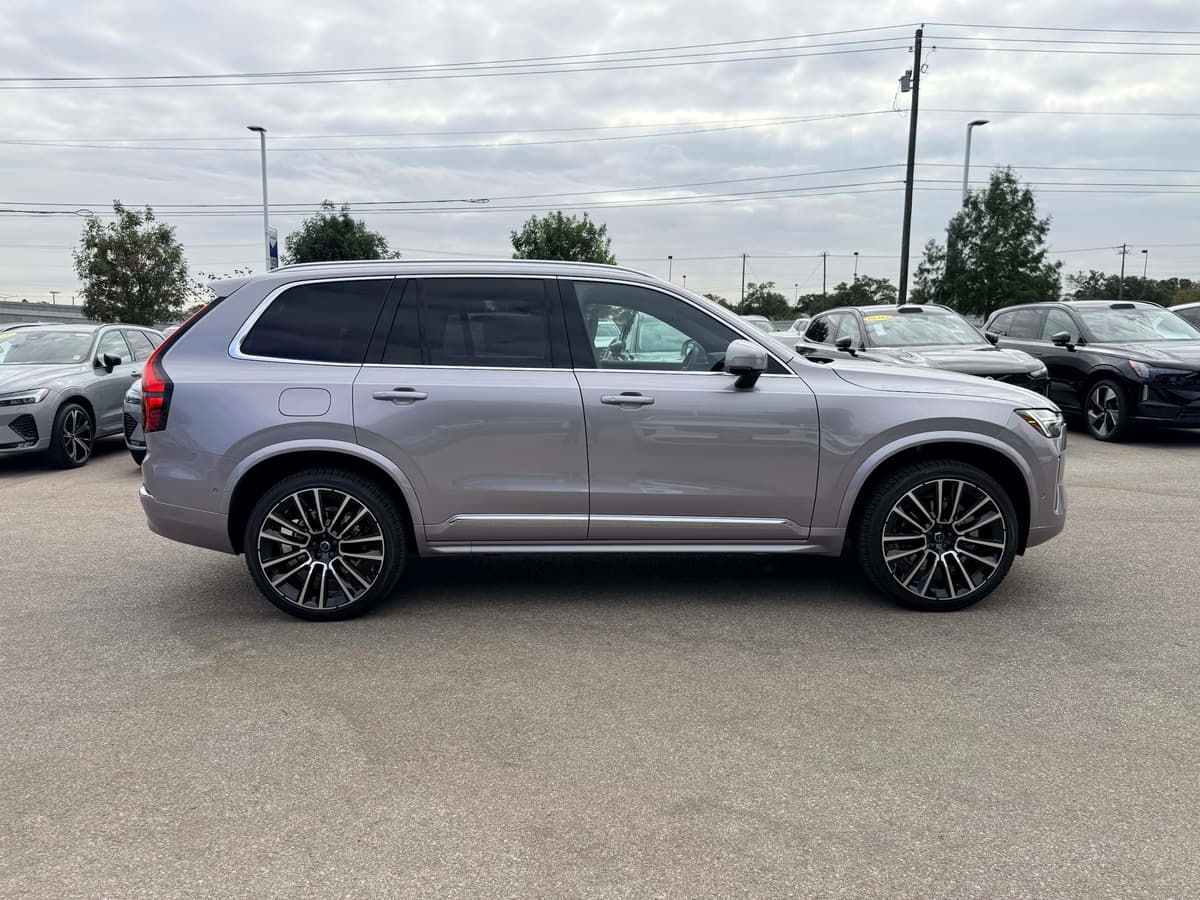 2026 Volvo XC90 - Image 7