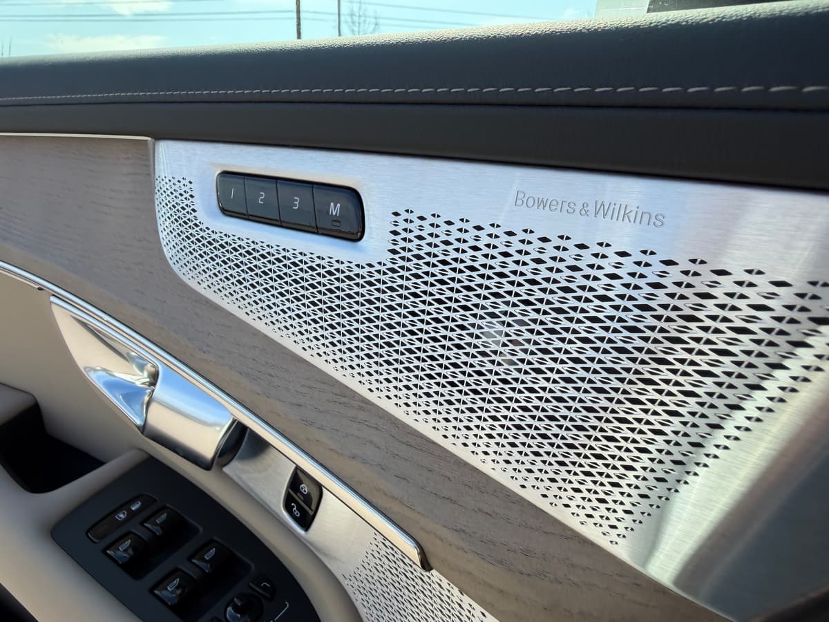 2026 Volvo XC90 - Image 20