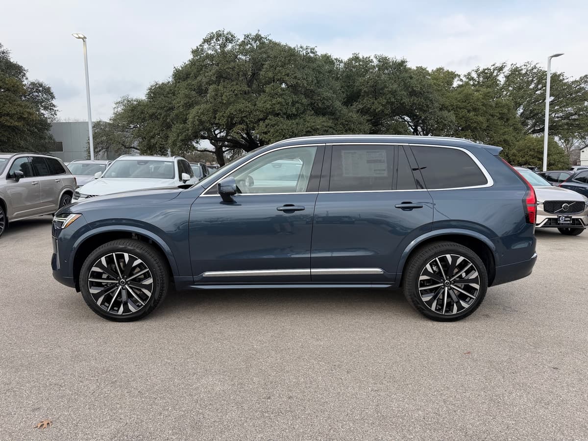 2026 Volvo XC90 - Image 3