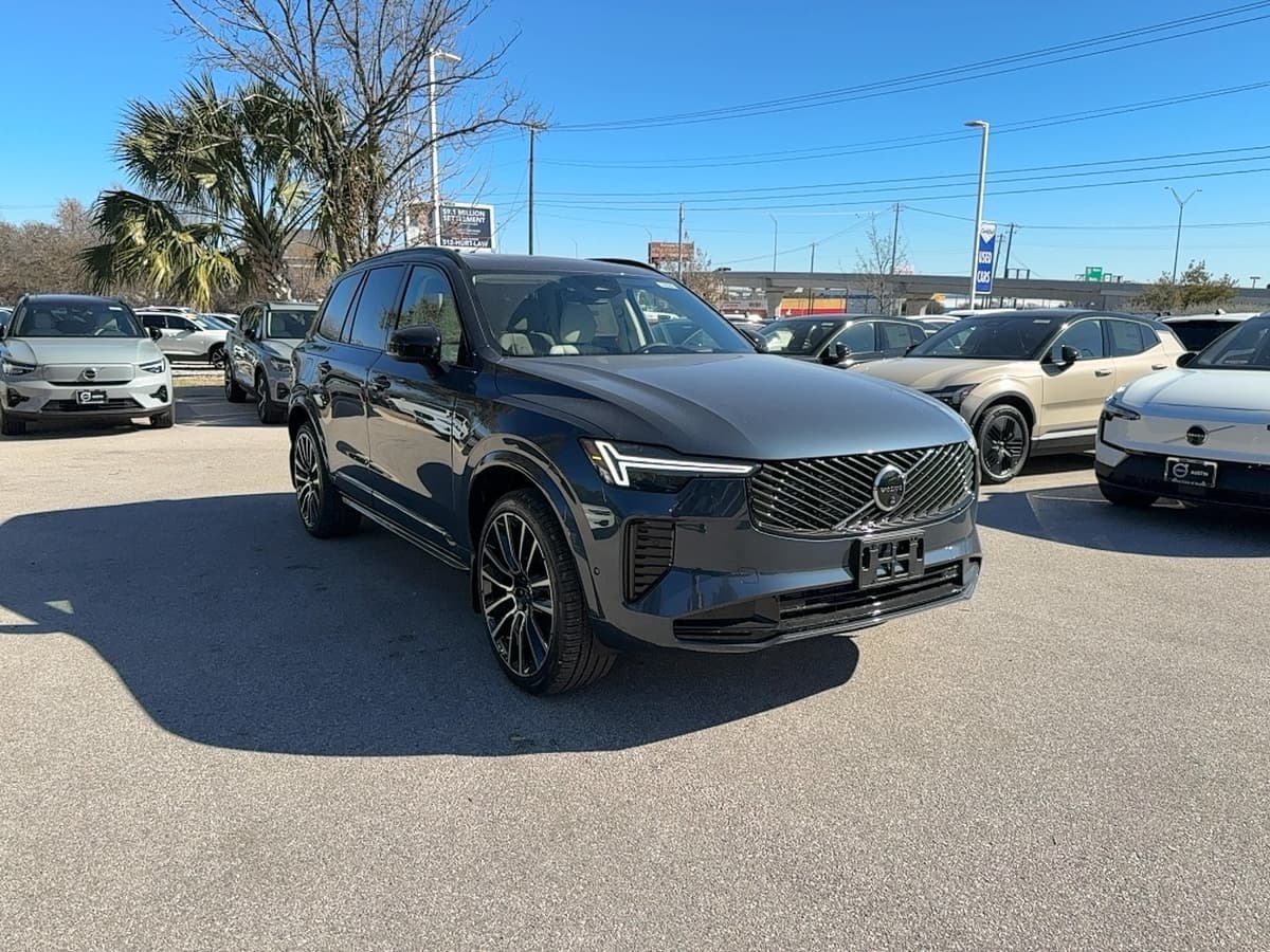 2026 Volvo XC90 - Image 7