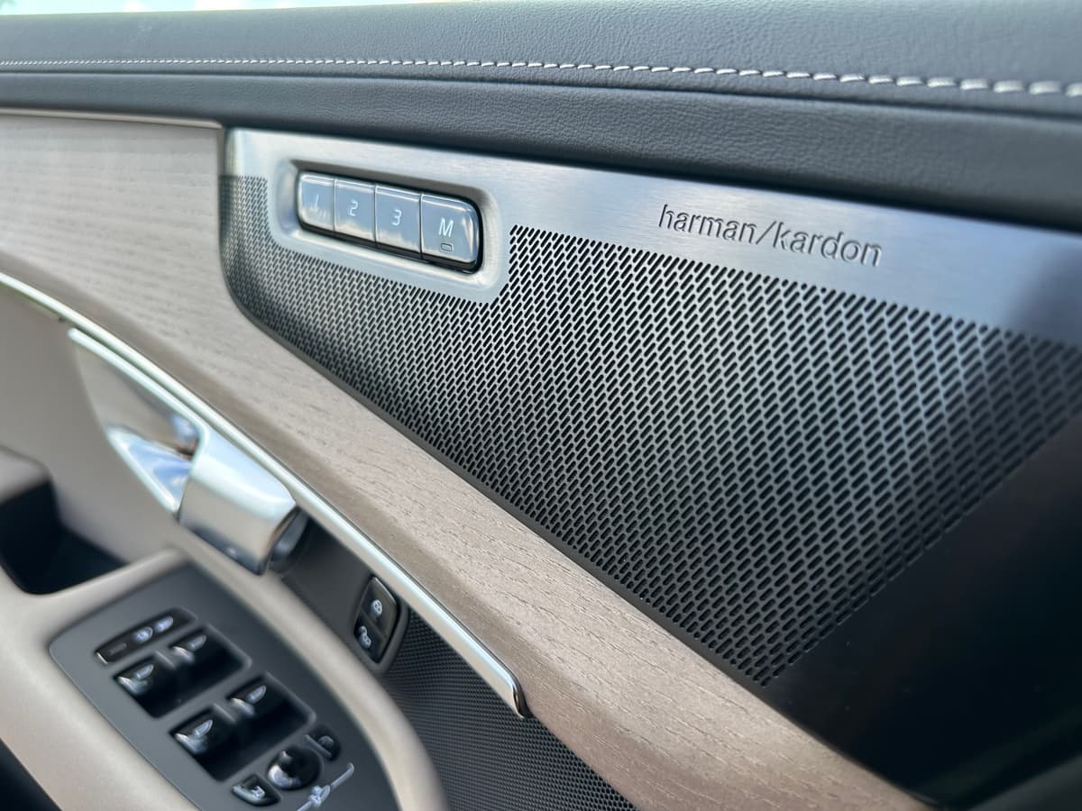 2026 Volvo XC90 - Image 19