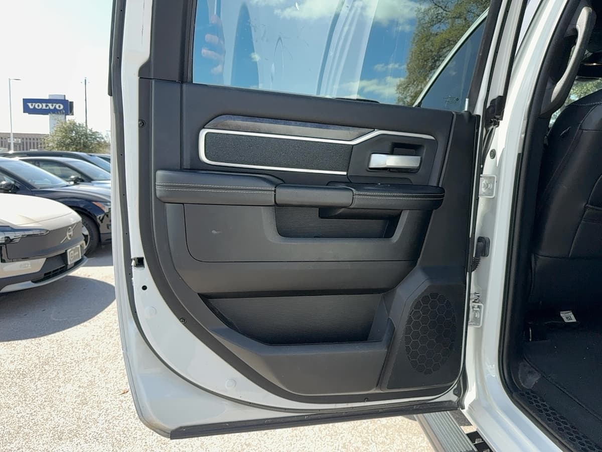 2019 Ram 2500 - Image 14