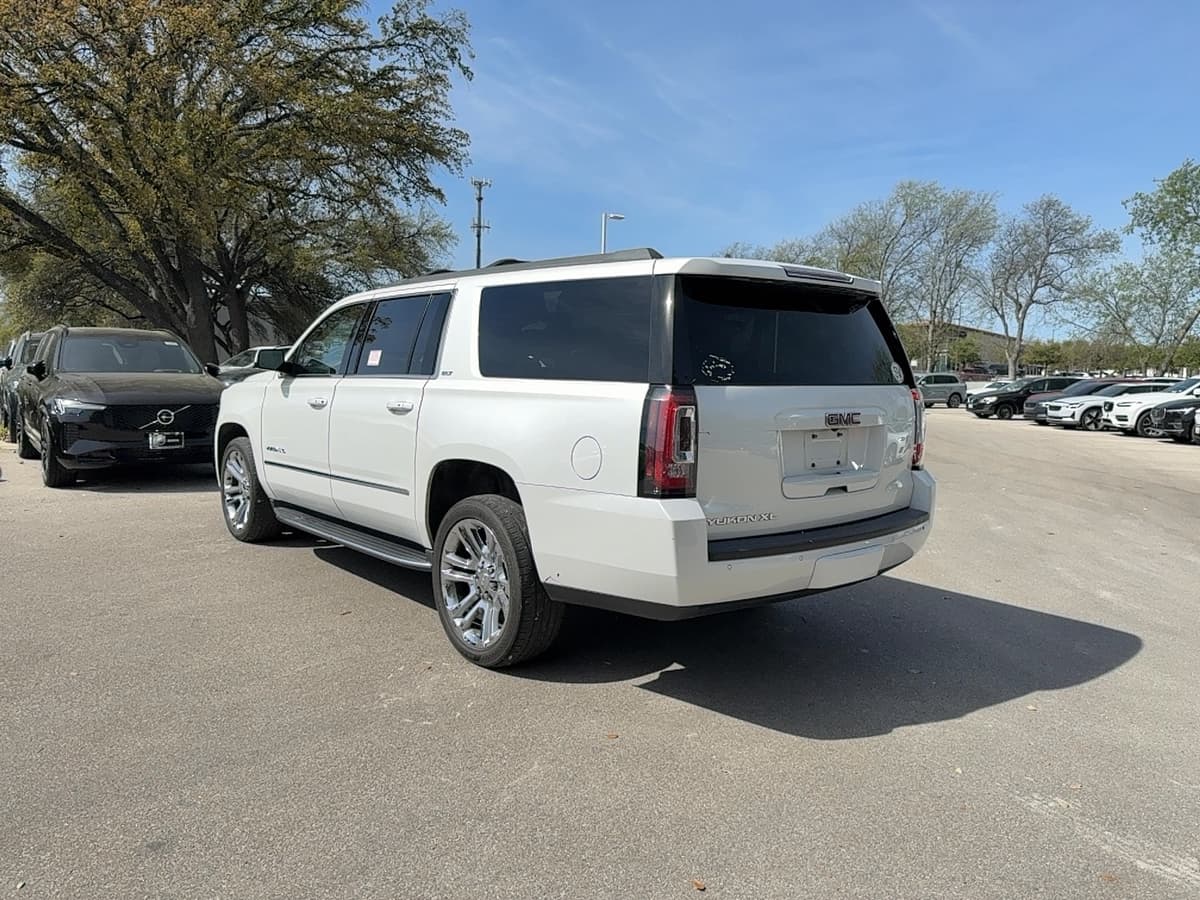2017 GMC Yukon XL - Image 4