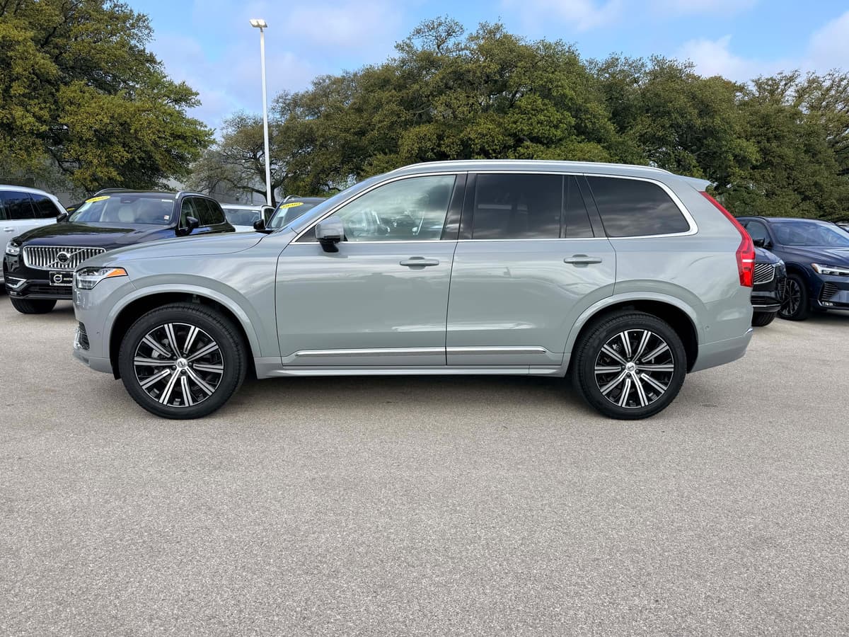 2025 Volvo XC90 - Image 3
