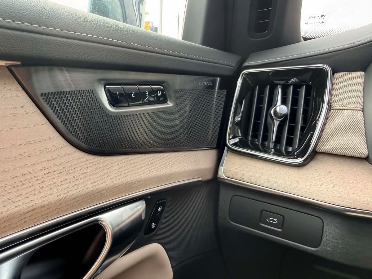 2026 Volvo XC90 - Image 20