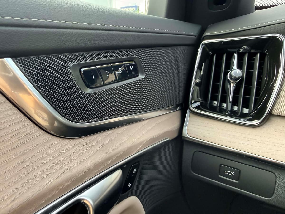 2026 Volvo XC90 - Image 19