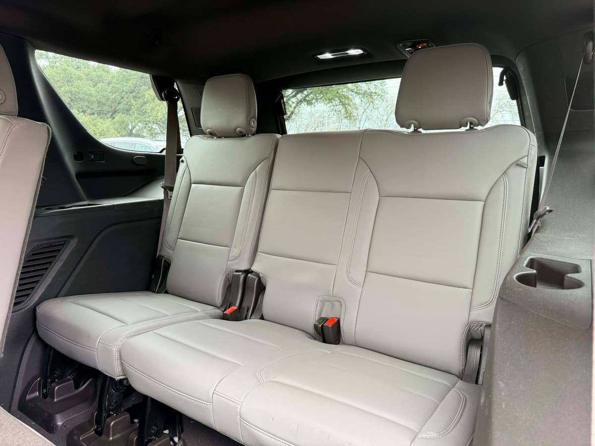 2022 Chevrolet Tahoe - Image 13