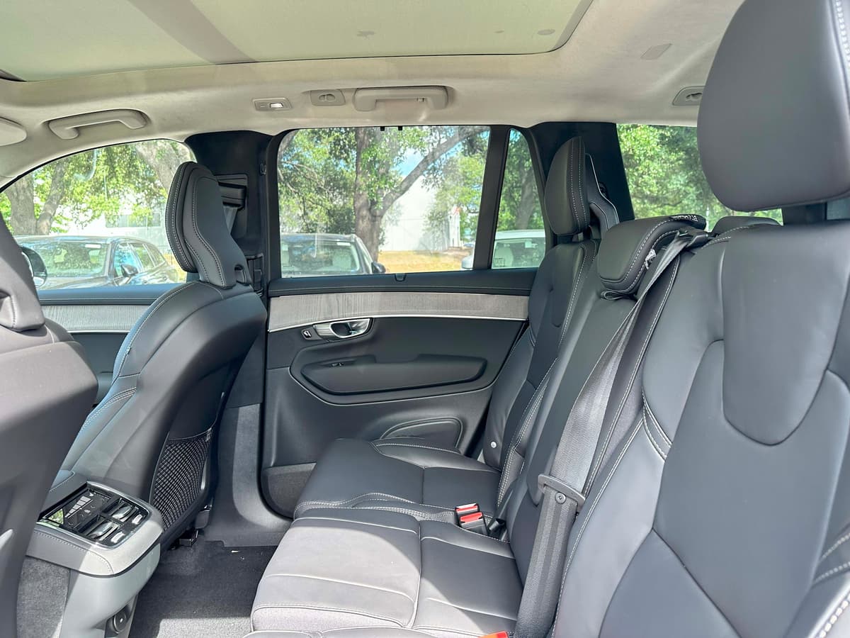 2026 Volvo XC90 - Image 15