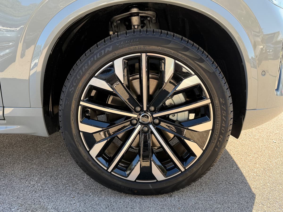 2026 Volvo XC90 - Image 7