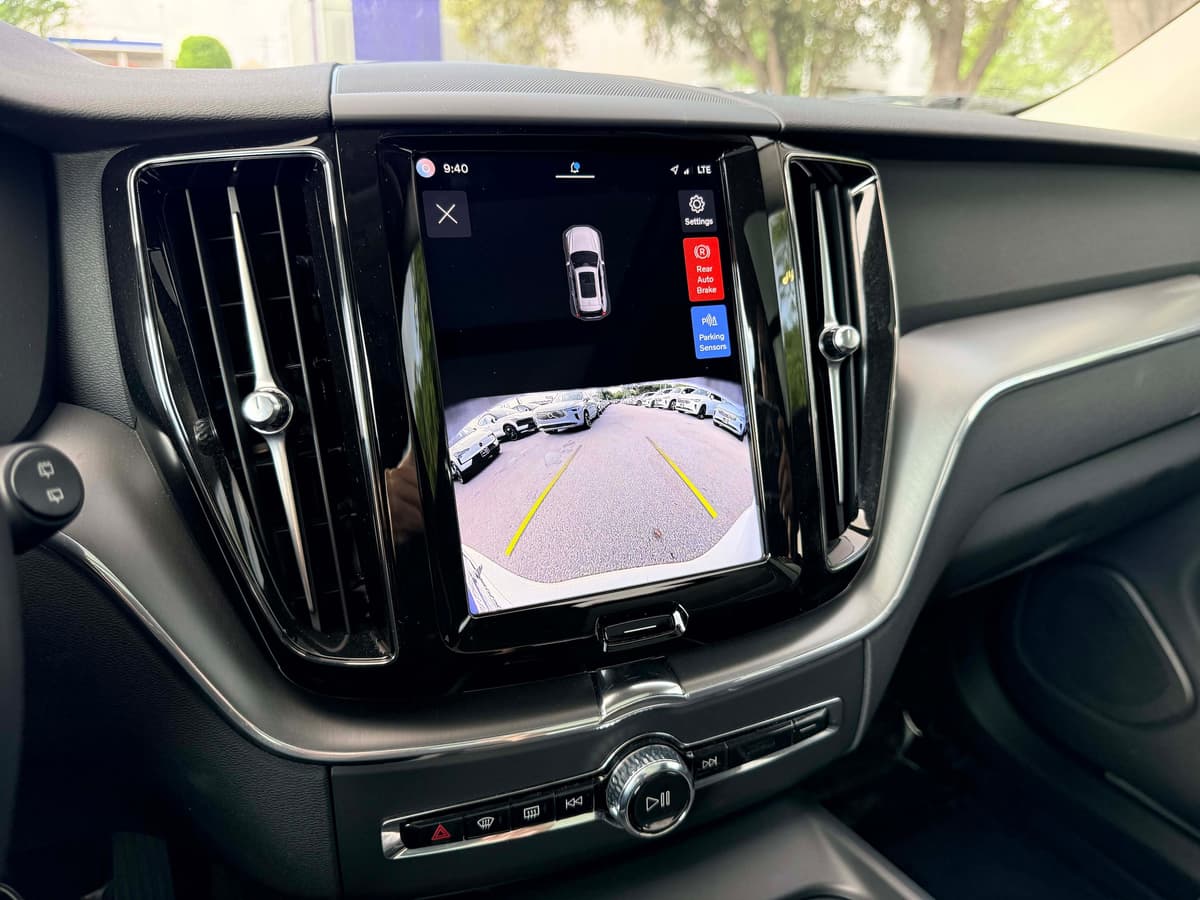 2025 Volvo XC60 - Image 22