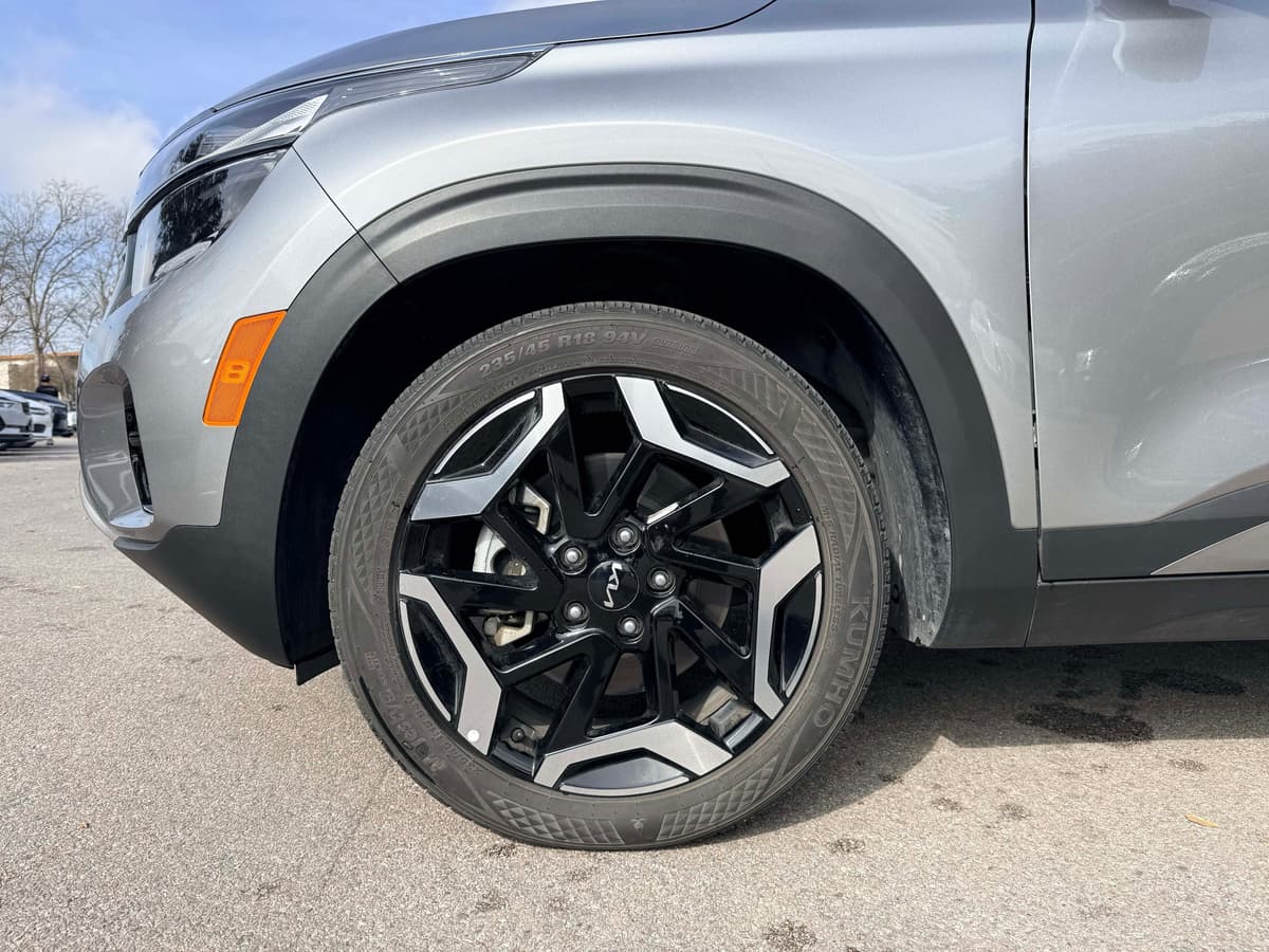 2024 Kia Seltos - Image 9