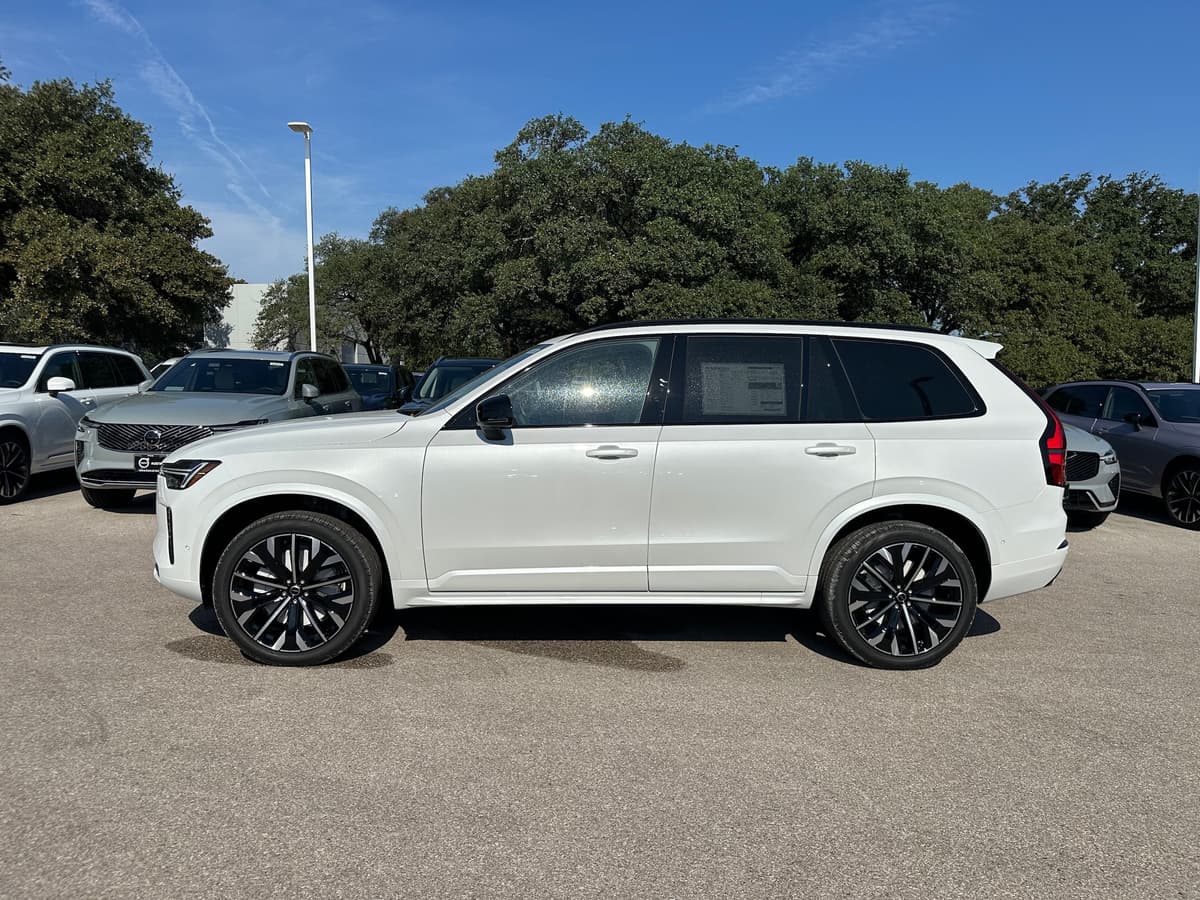 2026 Volvo XC90 - Image 3